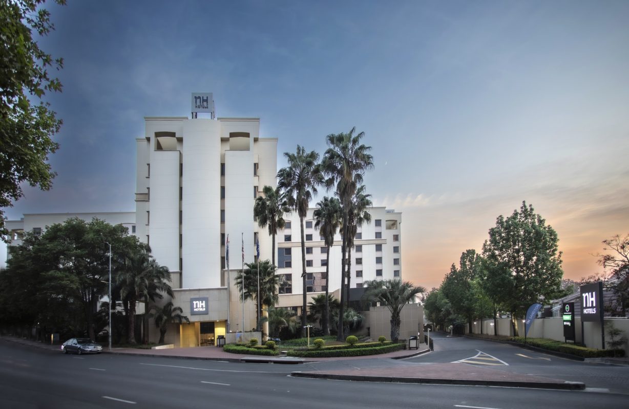 #nh_johannesburg_sandton_exterior_hotel_view