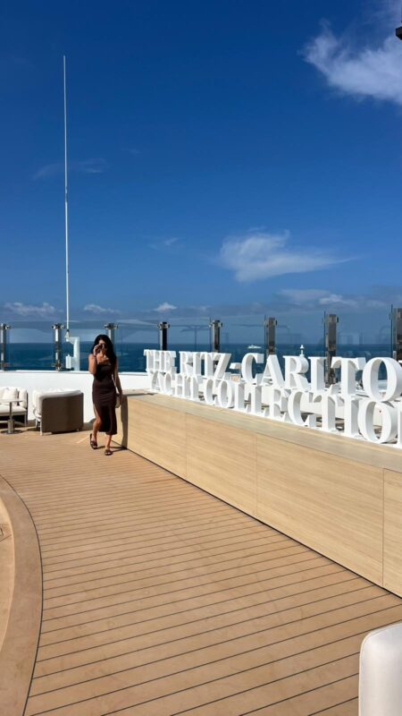 #ritz Carlton Yacht 5