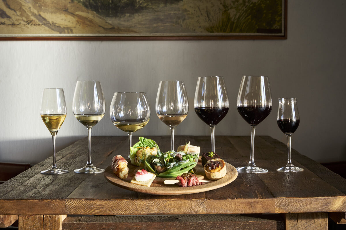 Stellenboschs Vergenoegd Löw Redefines Luxury Dining with Indigenous Food  Wine Pairings   African Luxury