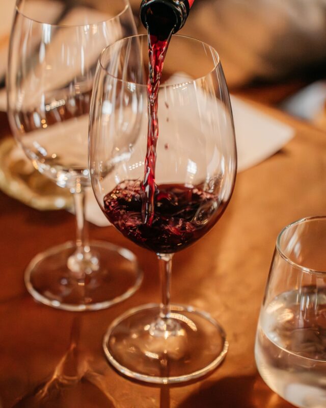 South Africa Makes World class Winemakers but Does It Make World class Wine Businesses South Africa Makes World class Winemakers but Does It Make World class Wine Businesses African Luxury