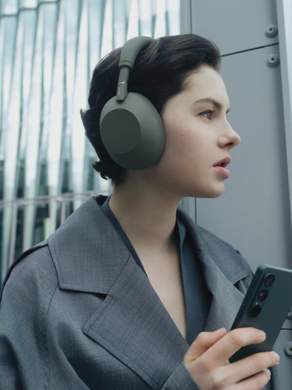Sony Unveils New Olive Gray Wh 1000xm6 Noise Cancelling Headphones for the Middle East Africa Sony Unveils New Olive Gray Wh 1000xm6 Noise Cancelling Headphones for the Middle East Africa African Luxury