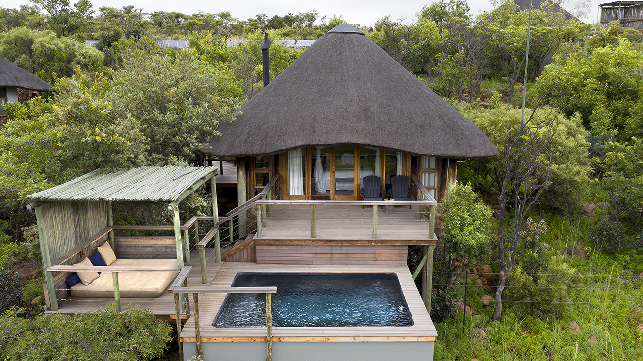 Mhondoro Named Worlds Best Safari and Bush Lodge Mhondoro Named Worlds Best Safari and Bush Lodge African Luxury