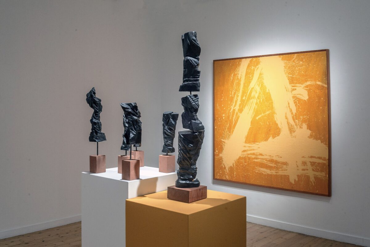 Jonathan Freemantle at Gallery Momo Luxury Art Meets Landscape   African Luxury