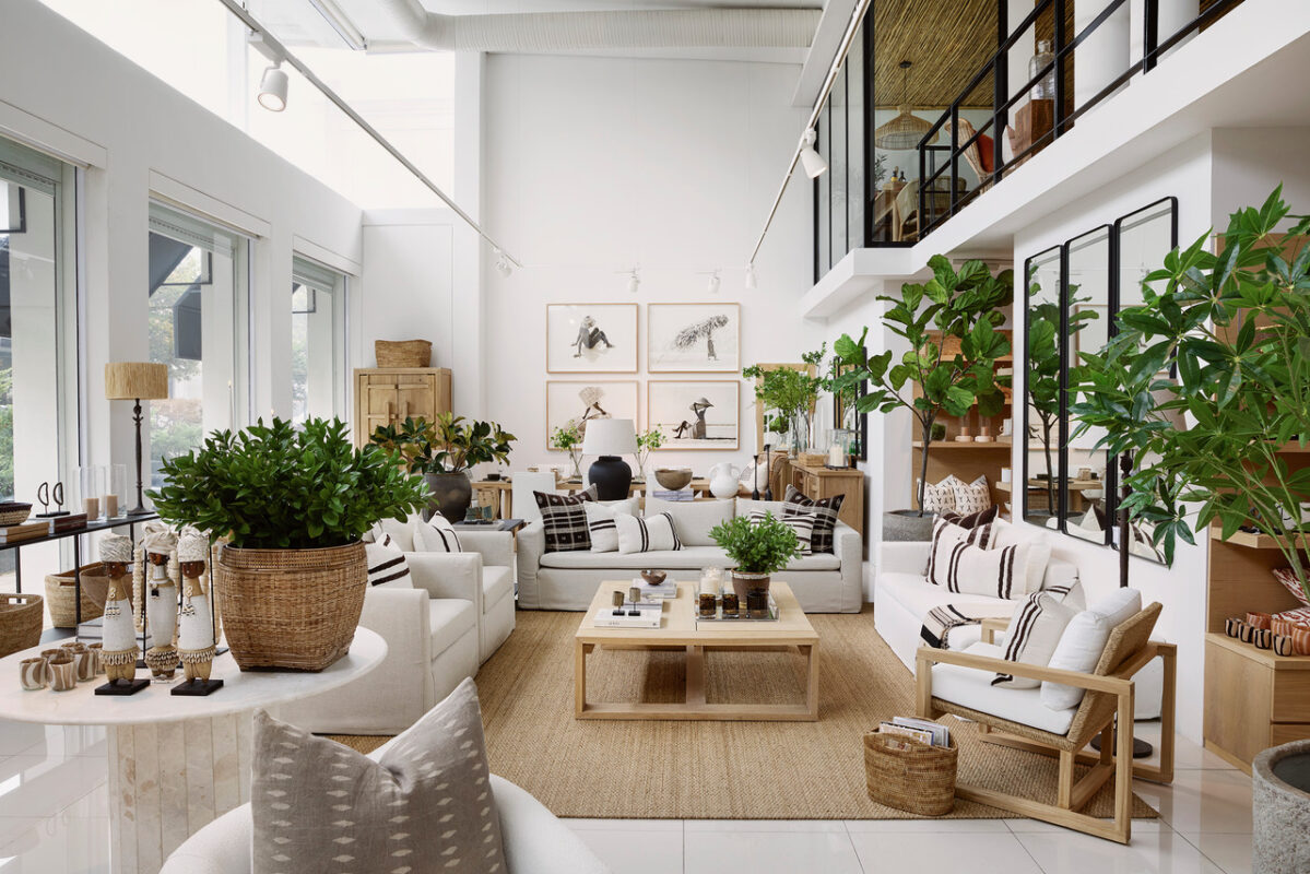Night Shopping by Candlelight | the Private House Company   African Luxury